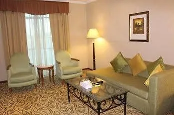 ****  Hotel Country Club Dubai United Arab Emirates
